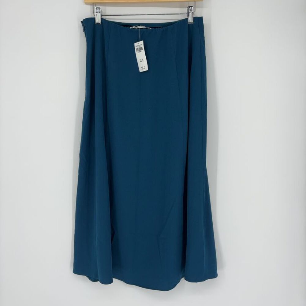 Abercrombie & Fitch Button Detail Flowy Midi Skirt